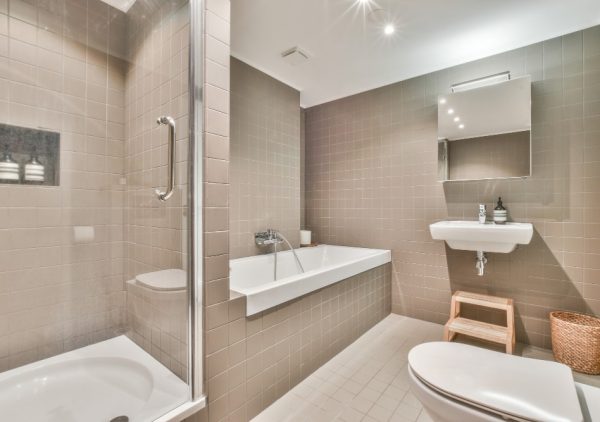 beautiful-elegant-bathroom